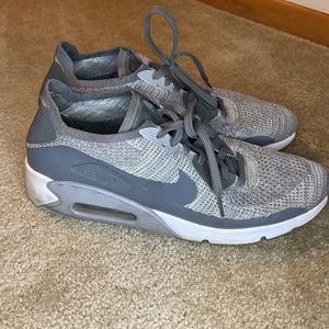 Air Max 90 FlyKnit Grey